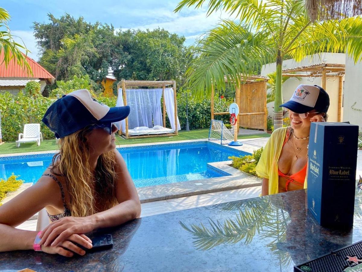 Pop House Hotel Montanita Luaran gambar