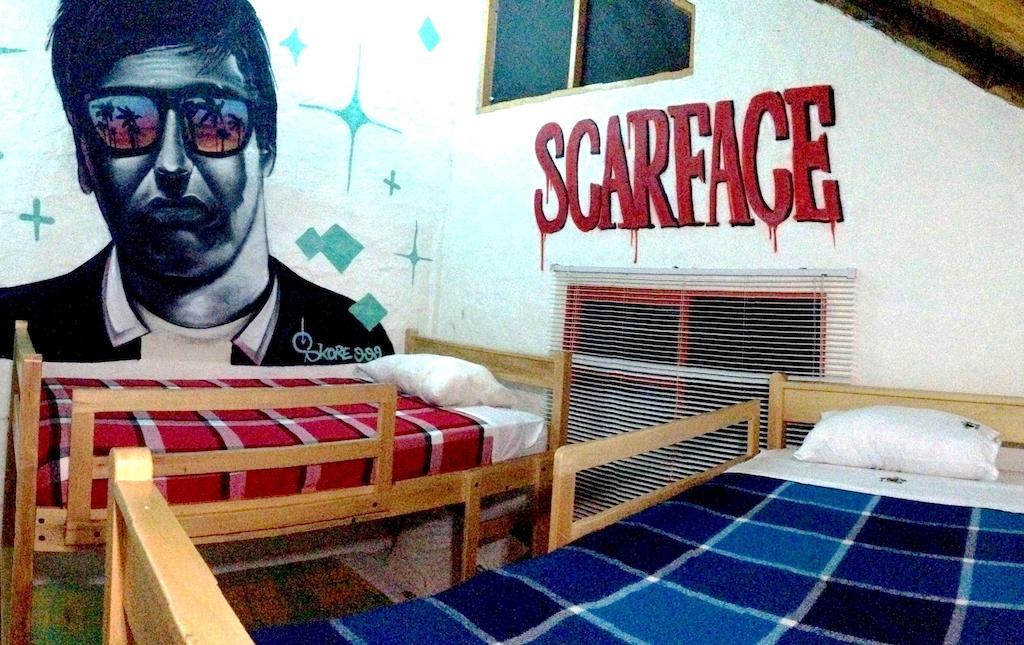 Pop House Hotel Montanita Bilik gambar
